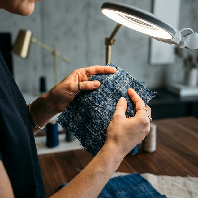 Checking fabric quality
